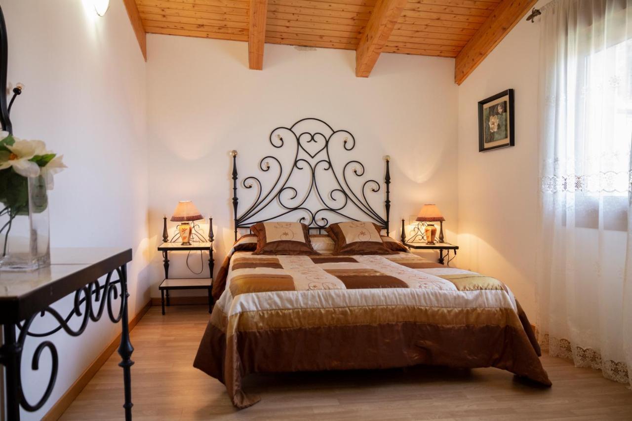 Casa Rural Mirador De Pinares San Leonardo de Yagüe Εξωτερικό φωτογραφία